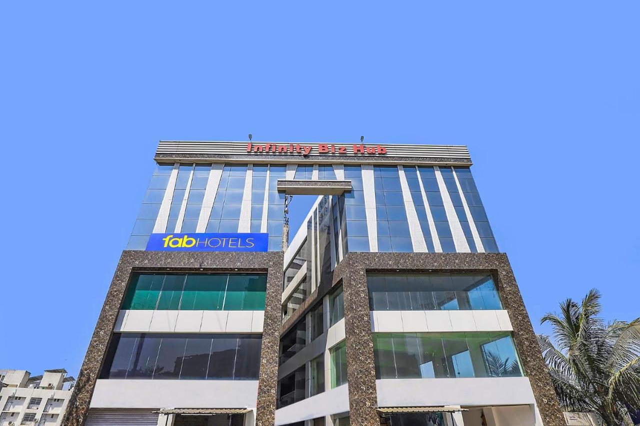 Fabhotel Code 苏拉特 外观 照片